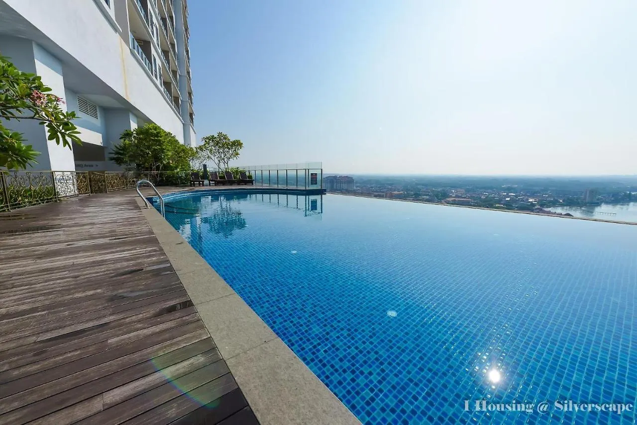 Ken Home Silverscape Block A 5Pax No Wifi Malacca 0*,  Malajsie